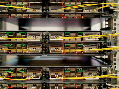 마이크로소프트 AI 지출이 349억 달러로 사상 최고치를 기록하며 매출은 18% 급증