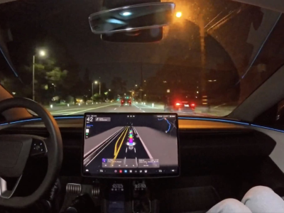 테슬라, 업그레이드된 신경망을 탑재한 FSD V14.2 출시