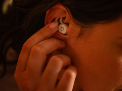 Ozlo와 Calm, 무료 구독이 포함된 AI 슬립버드 공개