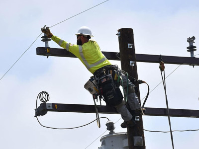 마이크로소프트, 전력 부족으로 사용하지 못하는 AI 칩 보관중