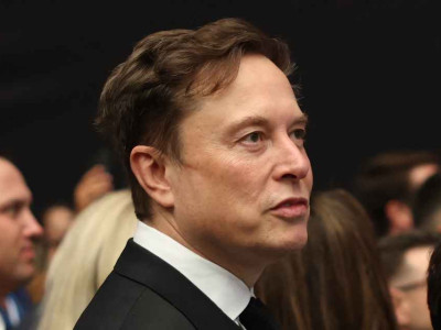 머스크, 테슬라 AI 칩을 위한 인텔 파트너십 제안