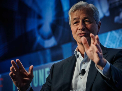 다이먼, AI가 주 3.5일 근무를 가능하게 할 것이라고 예측