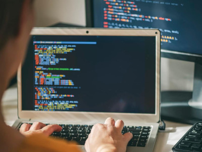 아마존, 타사 AI 코딩 도구 차단하고 Kiro 의무화