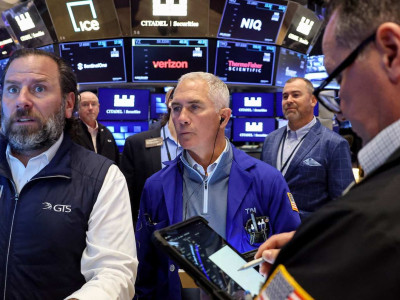 AI 거품 우려에 나스닥 2% 급락, 팰런티어 호실적에도 8% 하락