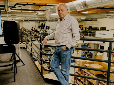 룸바 공동 창시자, 과장된 휴머노이드 기대로 수십억 달러 손실 예상