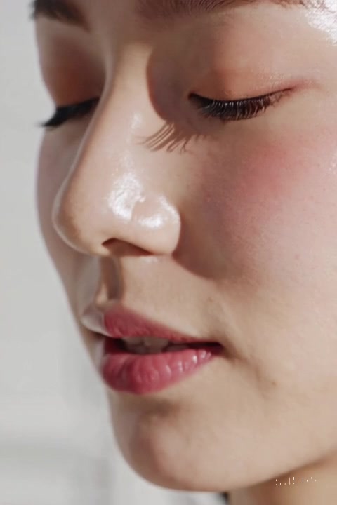 Auto-generated video thumbnail