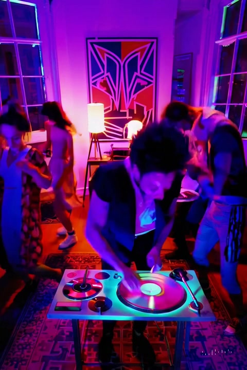 Auto-generated video thumbnail