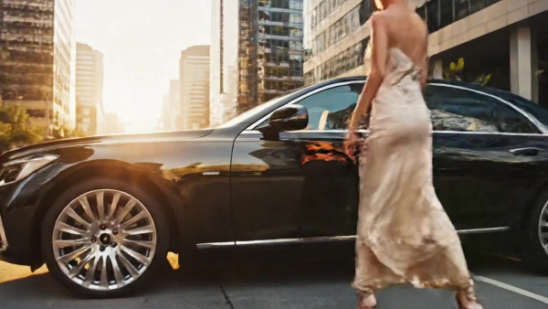 Auto-generated video thumbnail